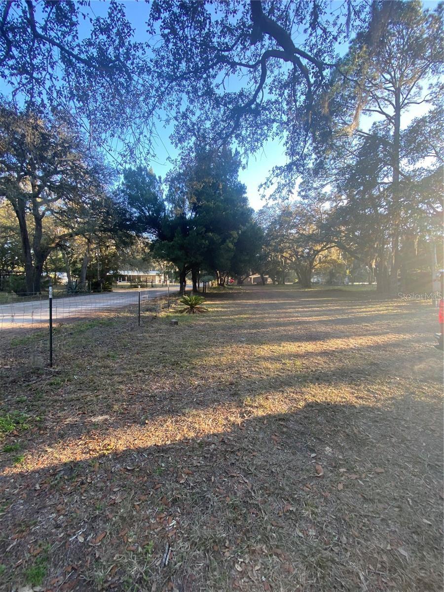 POMONA PARK - Residential