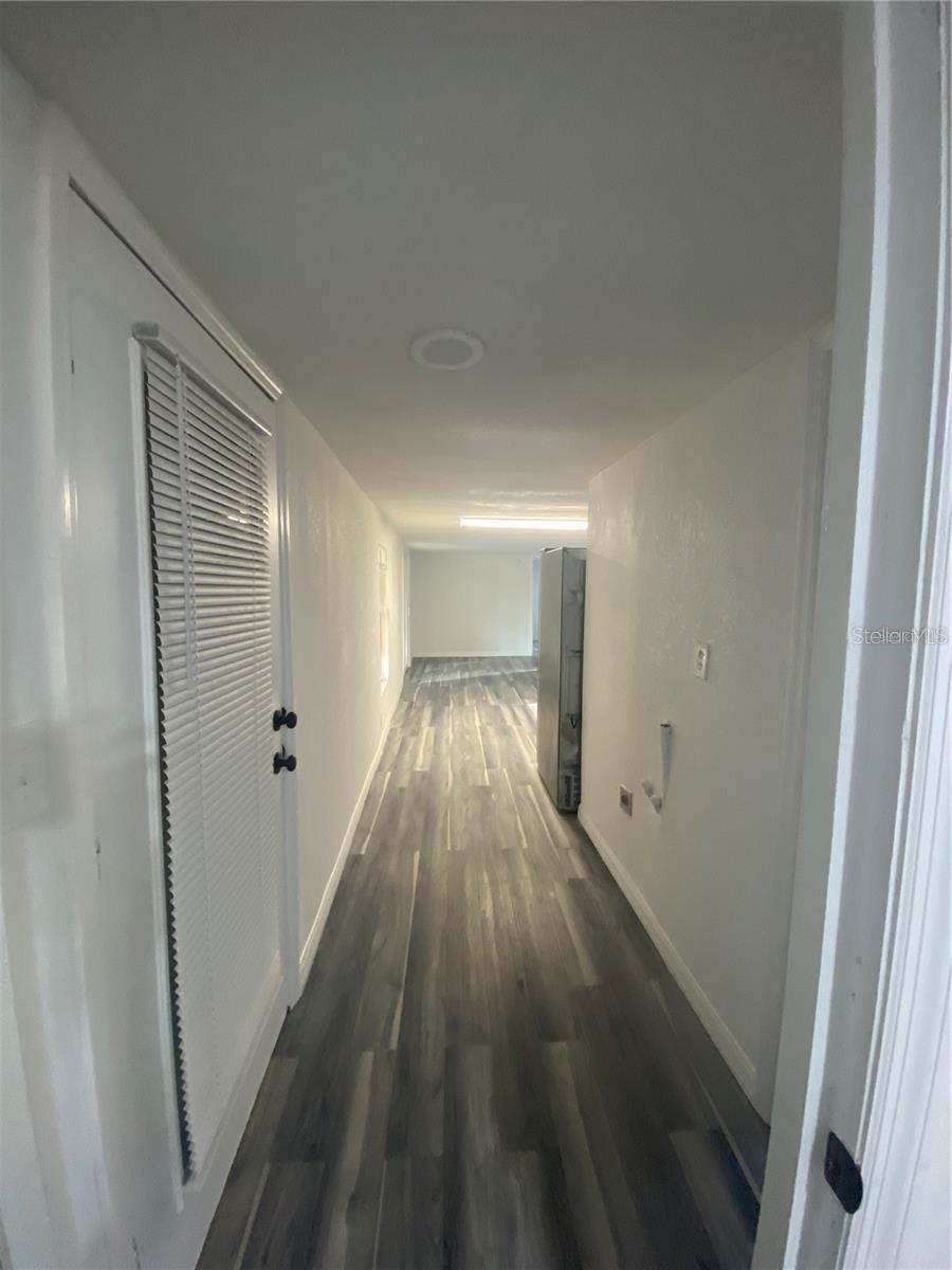 POMONA PARK - Residential