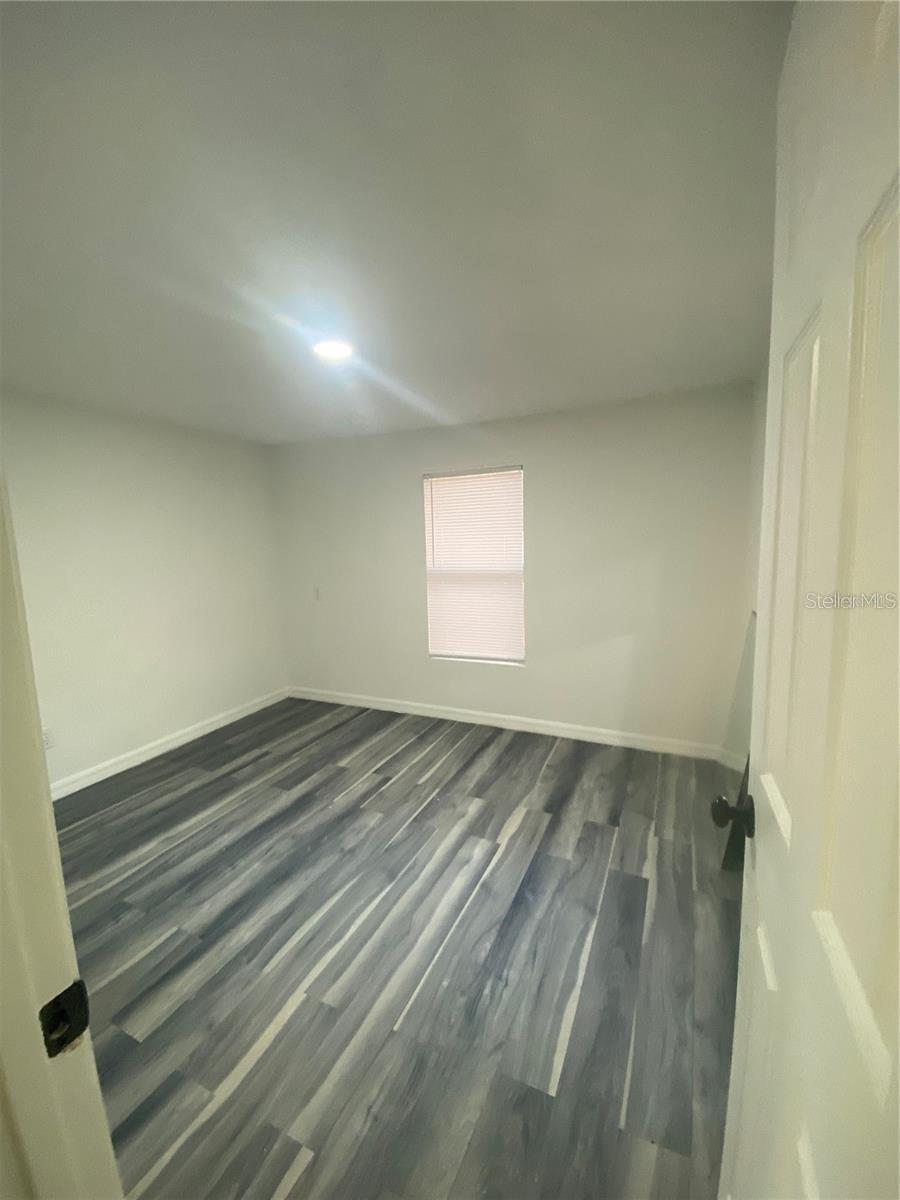 POMONA PARK - Residential