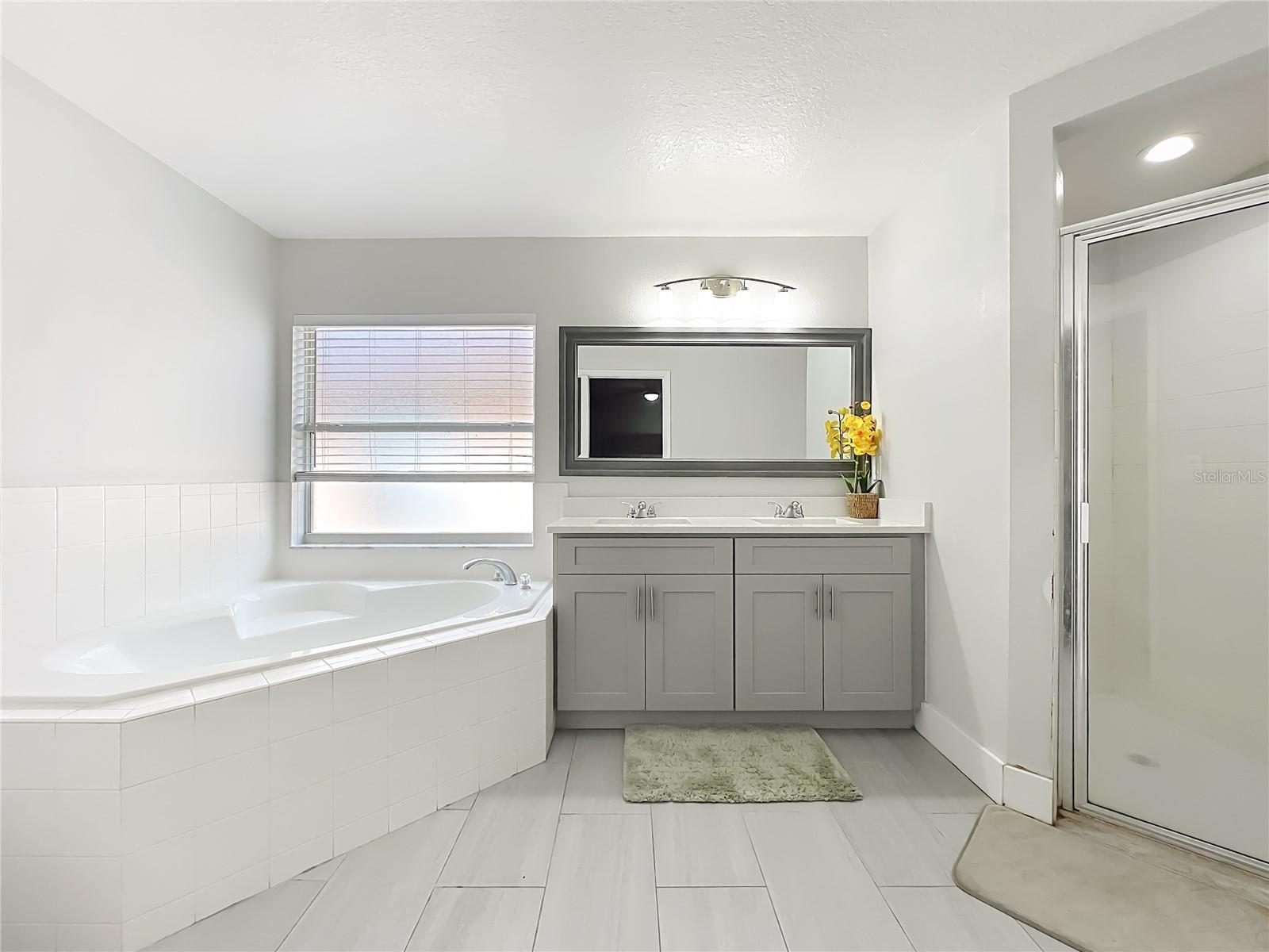 GROVELAND LEXINGTON VILLAGE PH I - Residential