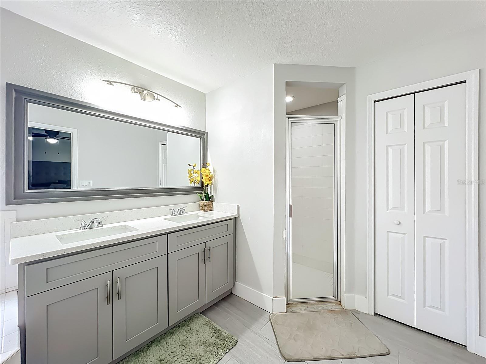 GROVELAND LEXINGTON VILLAGE PH I - Residential