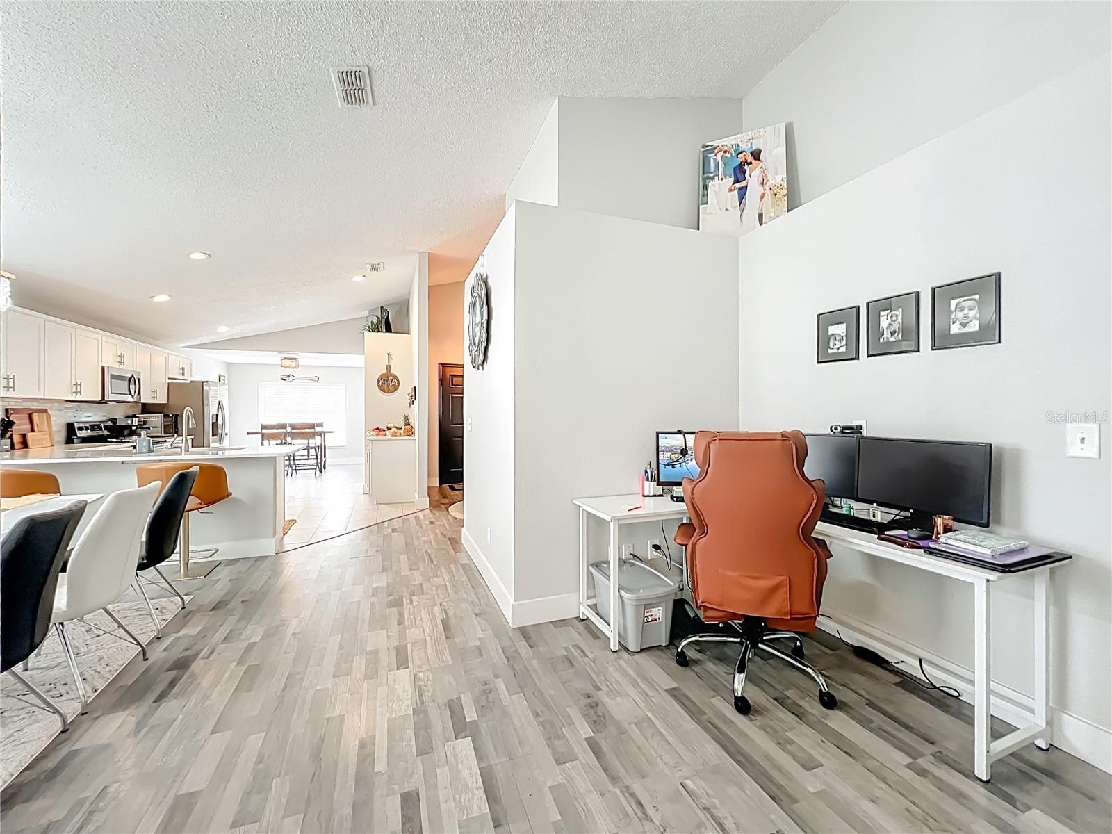 GROVELAND LEXINGTON VILLAGE PH I - Residential