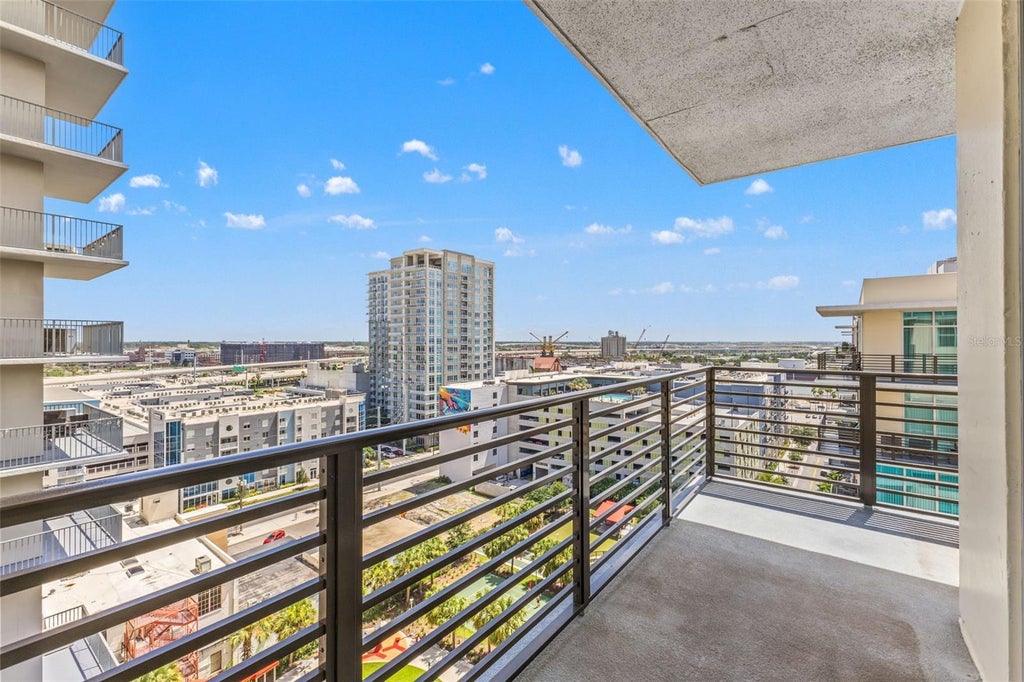 Photo of 1120 E Kennedy Boulevard #1229, Tampa, FL 33602 (MLS # TB8530158)