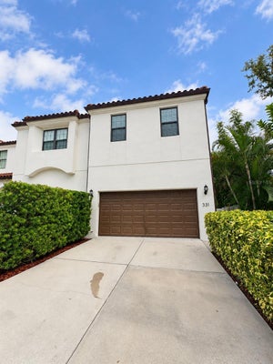 331 N TRASK ST, TAMPA, FL 33609 - Image 0d1326fe679d7a40c4e2393421d80a96/18601485