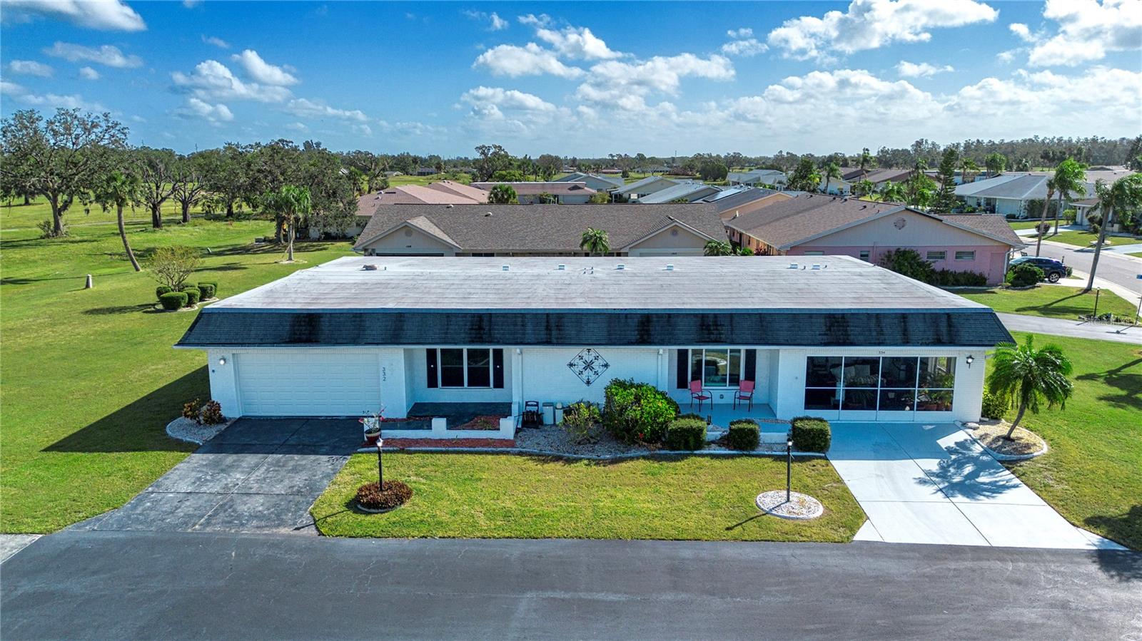 332 CLUB MANOR DRIVE 10