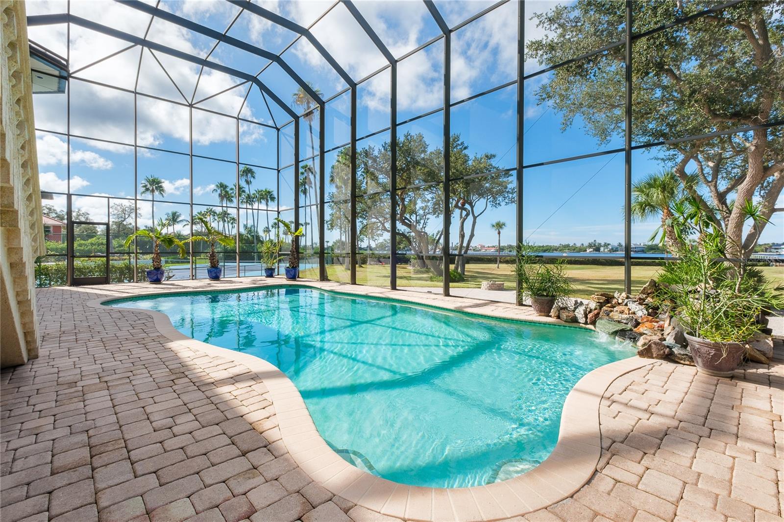 1930 BAYSHORE DRIVE