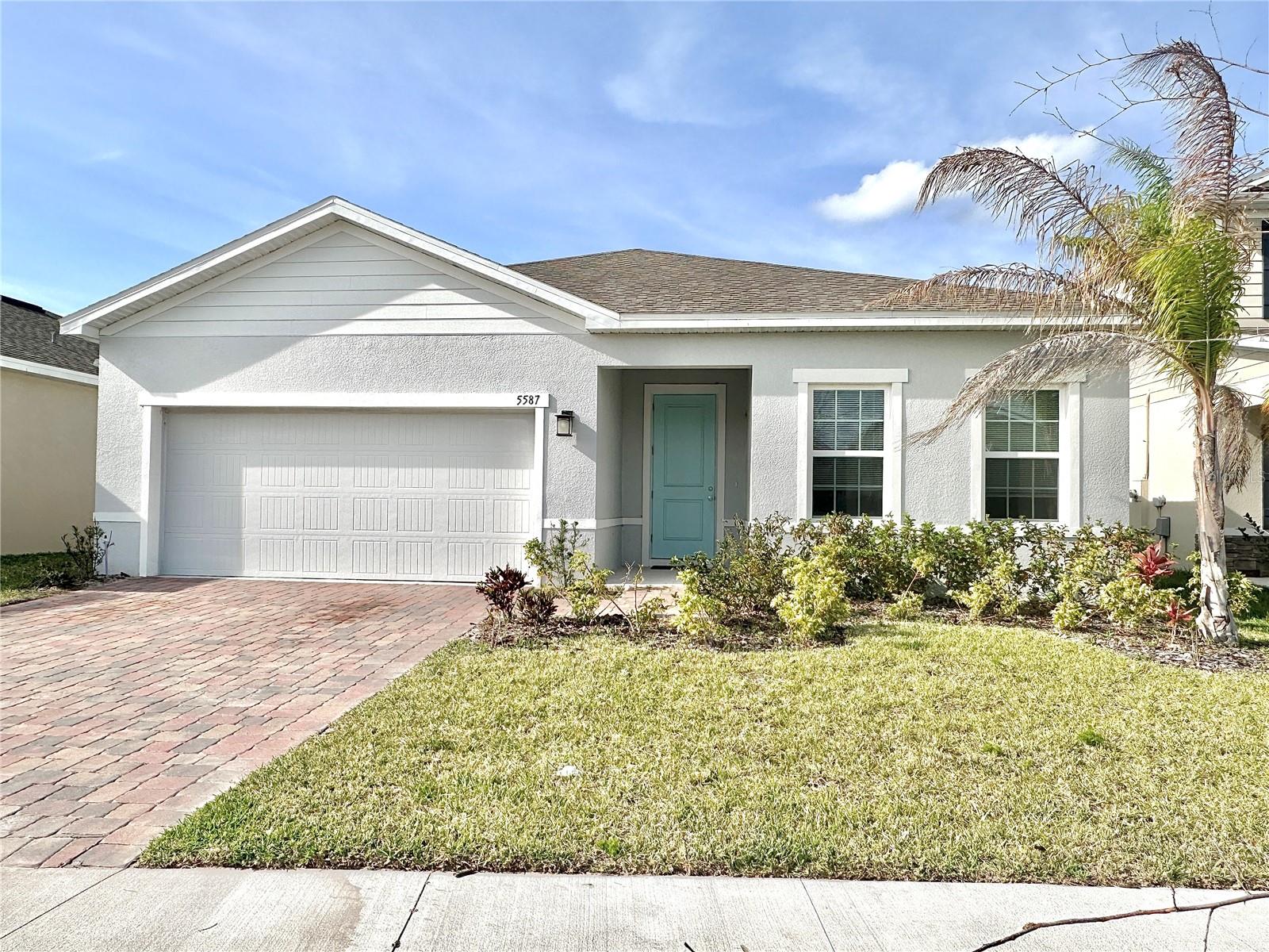 This amazing 4 bedroom, 2 bathroom single-family home is Available Now!!
This beautiful one-story home is located in a convenient location a few minutes from Narcoossee Road, featuring many upgrades like an extra window for the breakfast nook area, the third full bathroom, tile flooring in the great room, and a wet area. All stainless steel appliances are included & there is an attached 2-car garage for your convenience. The community is about 15 15-minute short drive to the medical city - Lake Nona, and 30 minutes to Orlando International Airport and many attractions.
The owner pays for HOA.