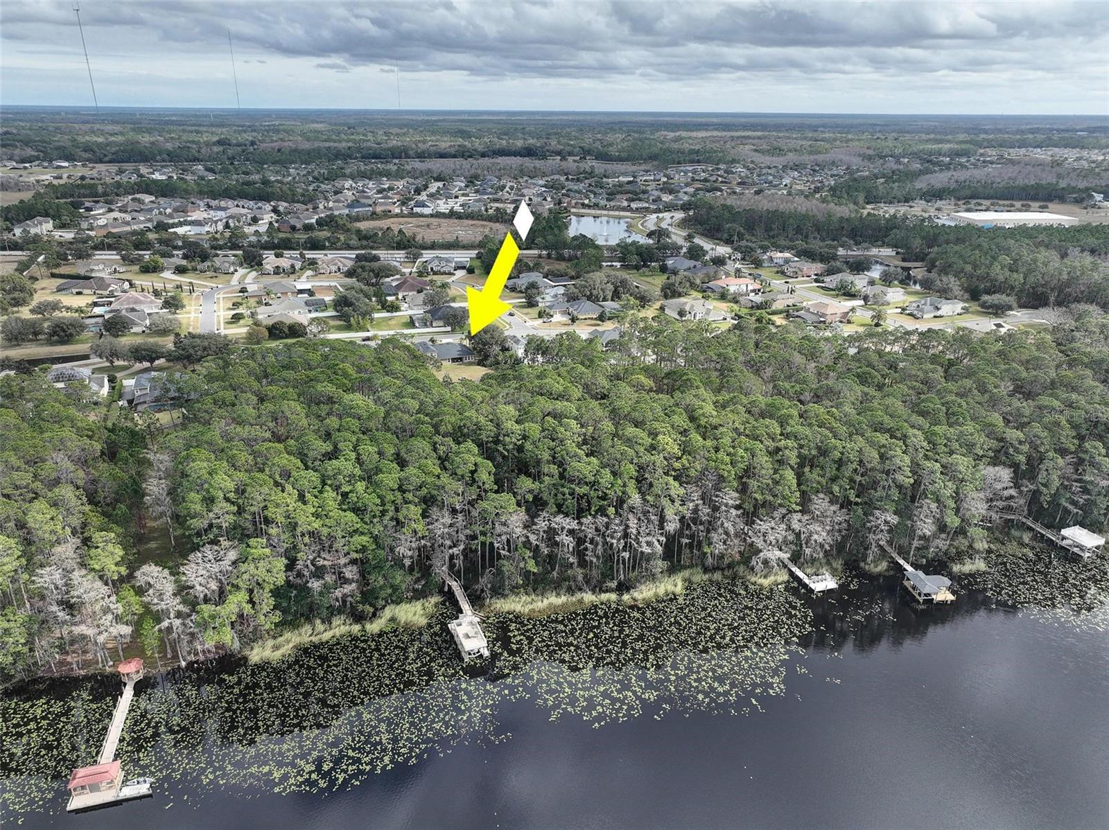 COUNTRY LAKE ESTATES - Residential