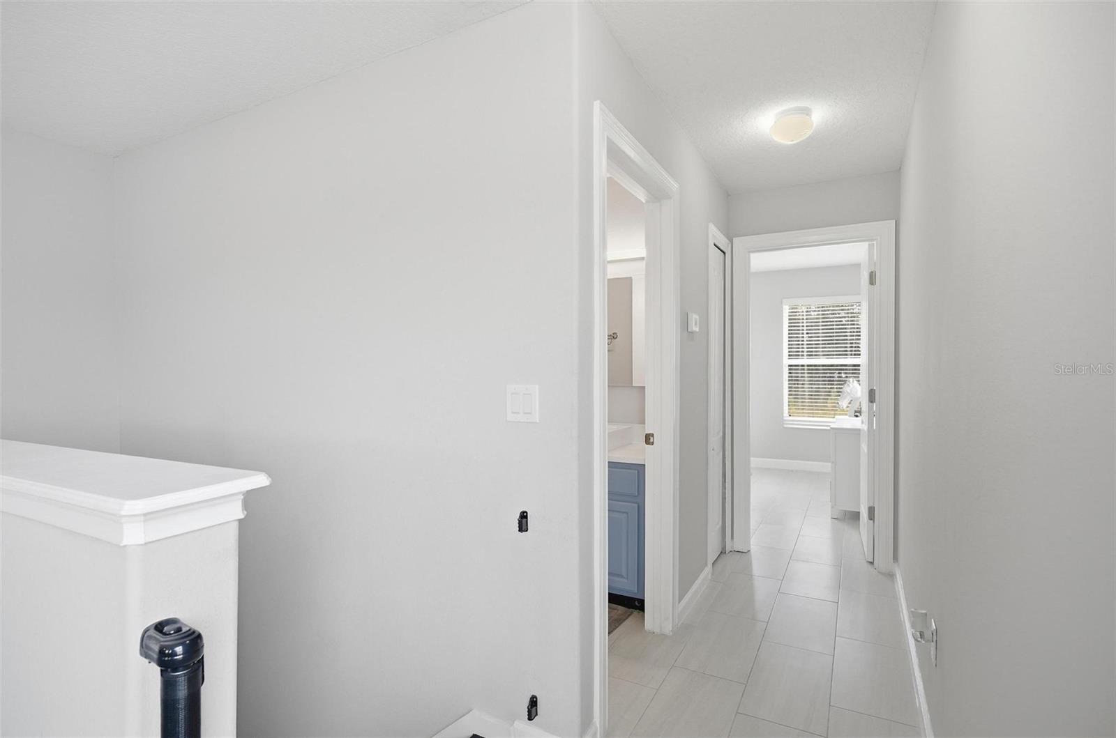 COUNTRY LAKE ESTATES - Residential