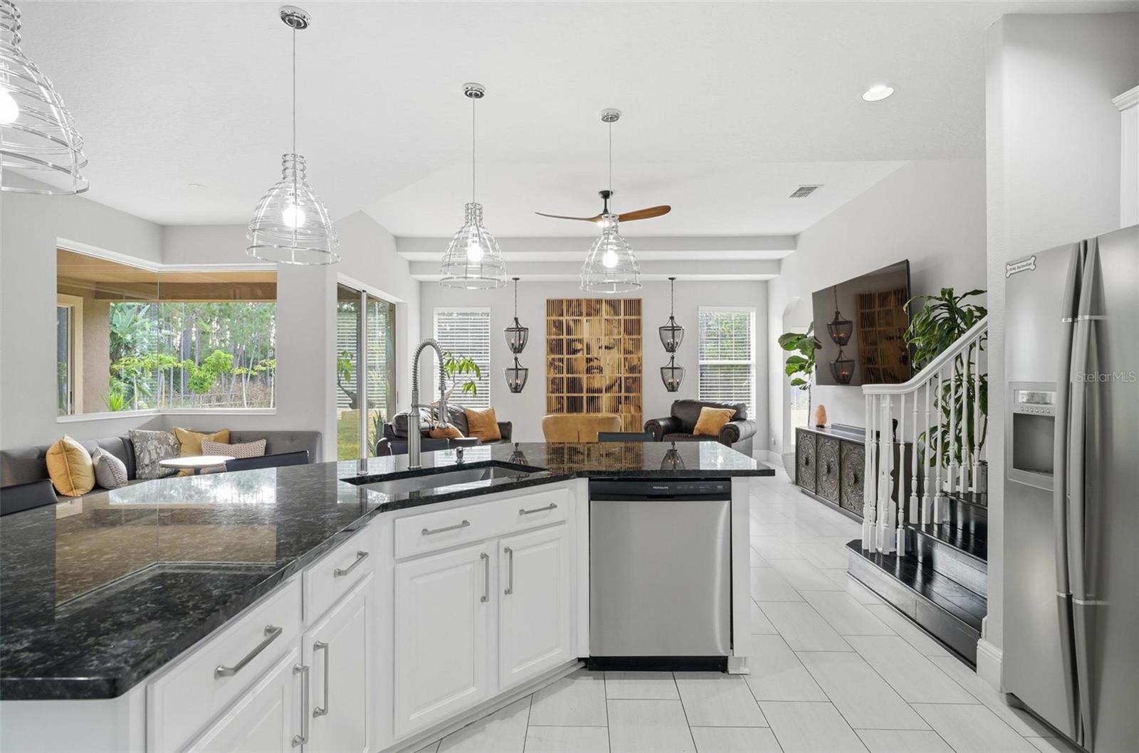 COUNTRY LAKE ESTATES - Residential