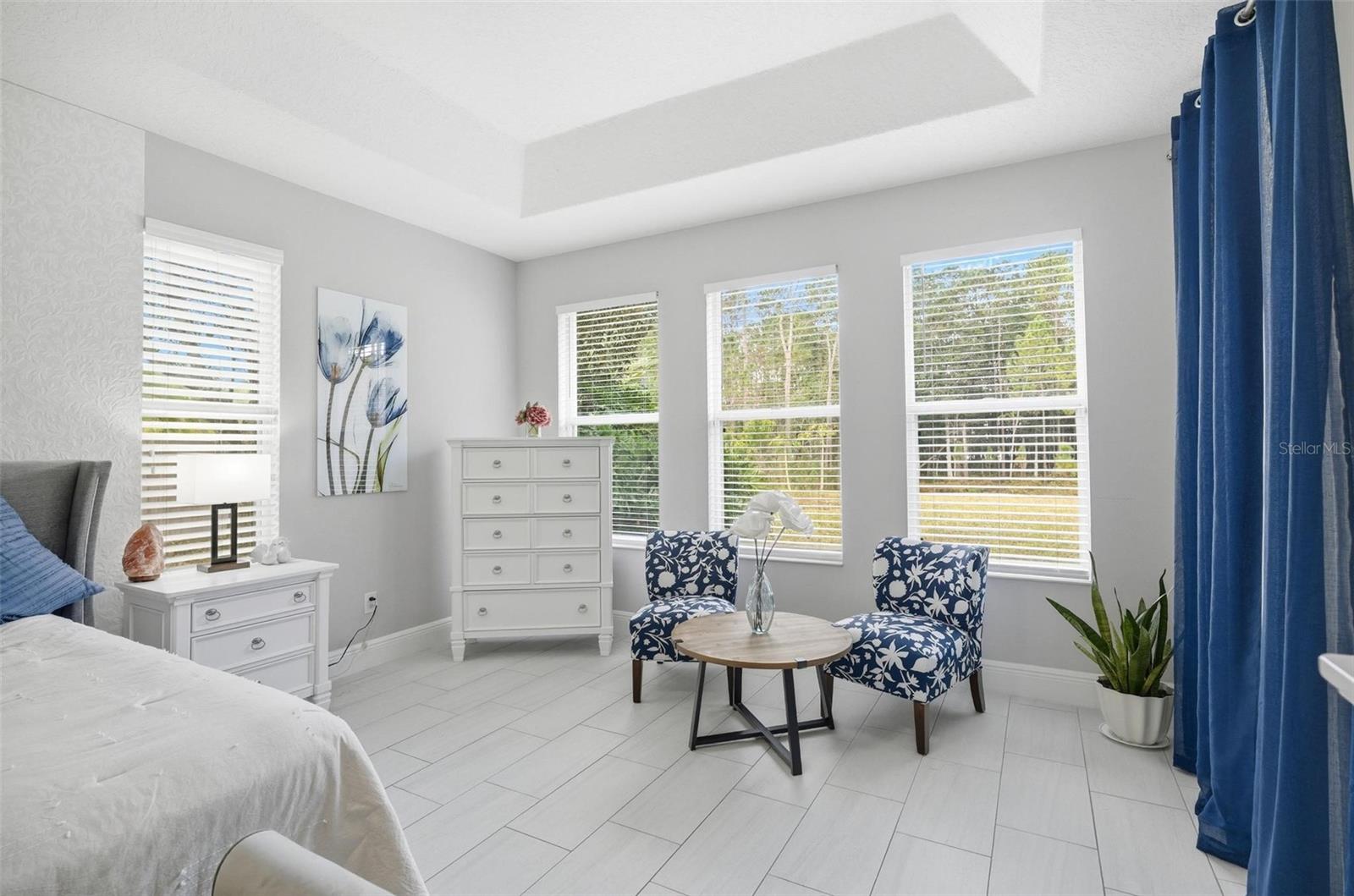 COUNTRY LAKE ESTATES - Residential