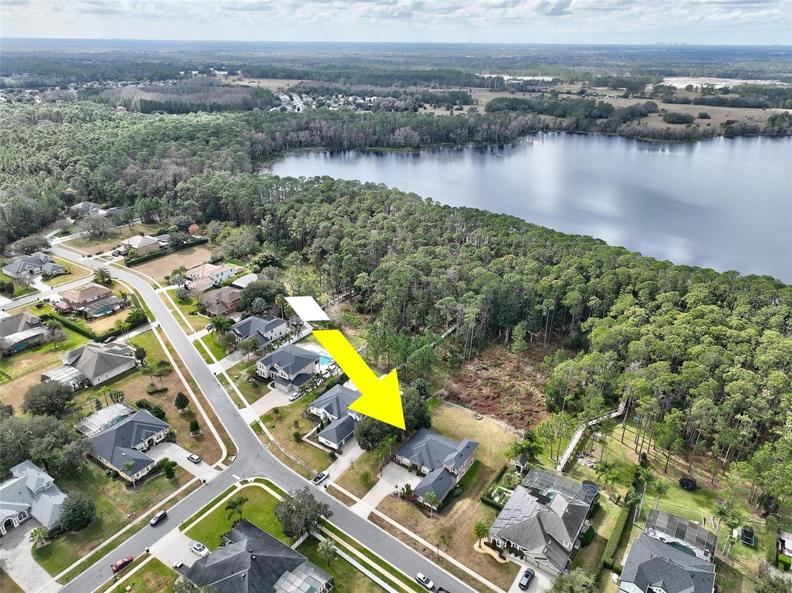 COUNTRY LAKE ESTATES - Residential