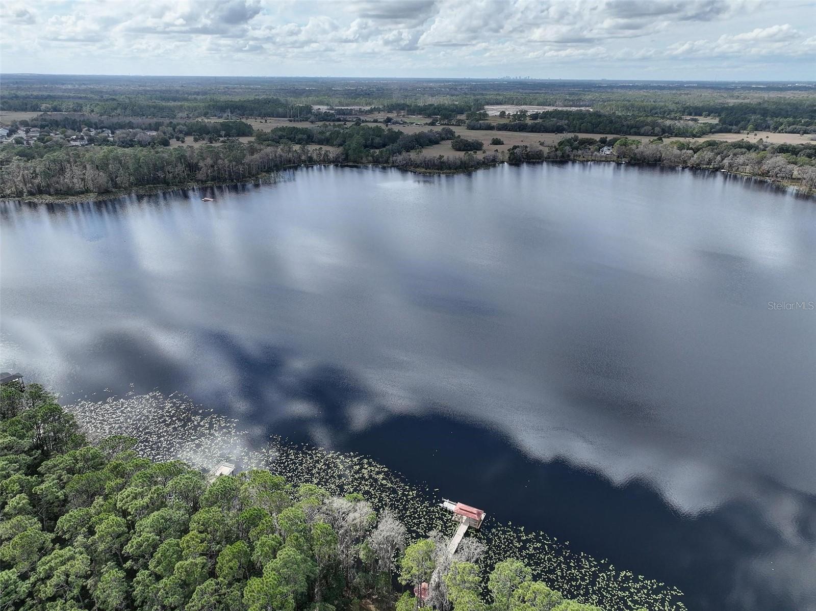 COUNTRY LAKE ESTATES - Residential