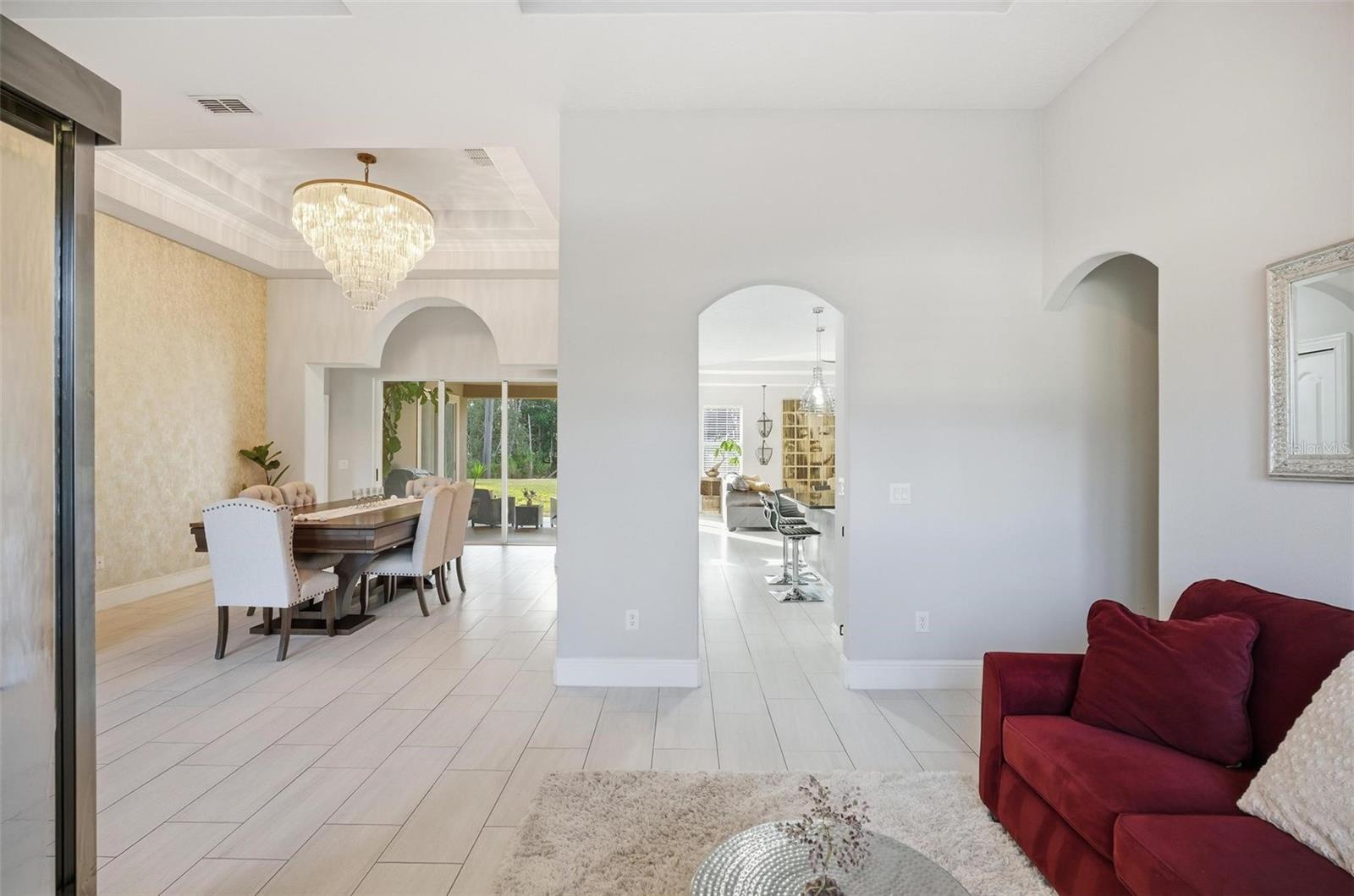 COUNTRY LAKE ESTATES - Residential