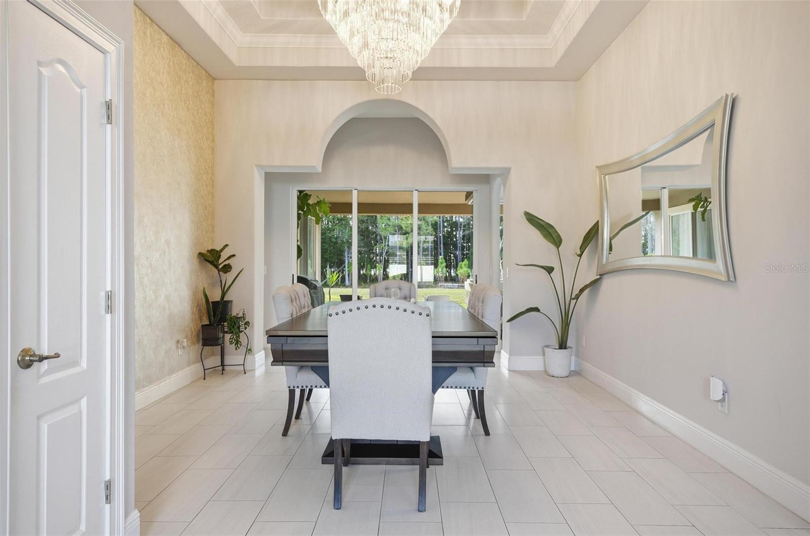 COUNTRY LAKE ESTATES - Residential