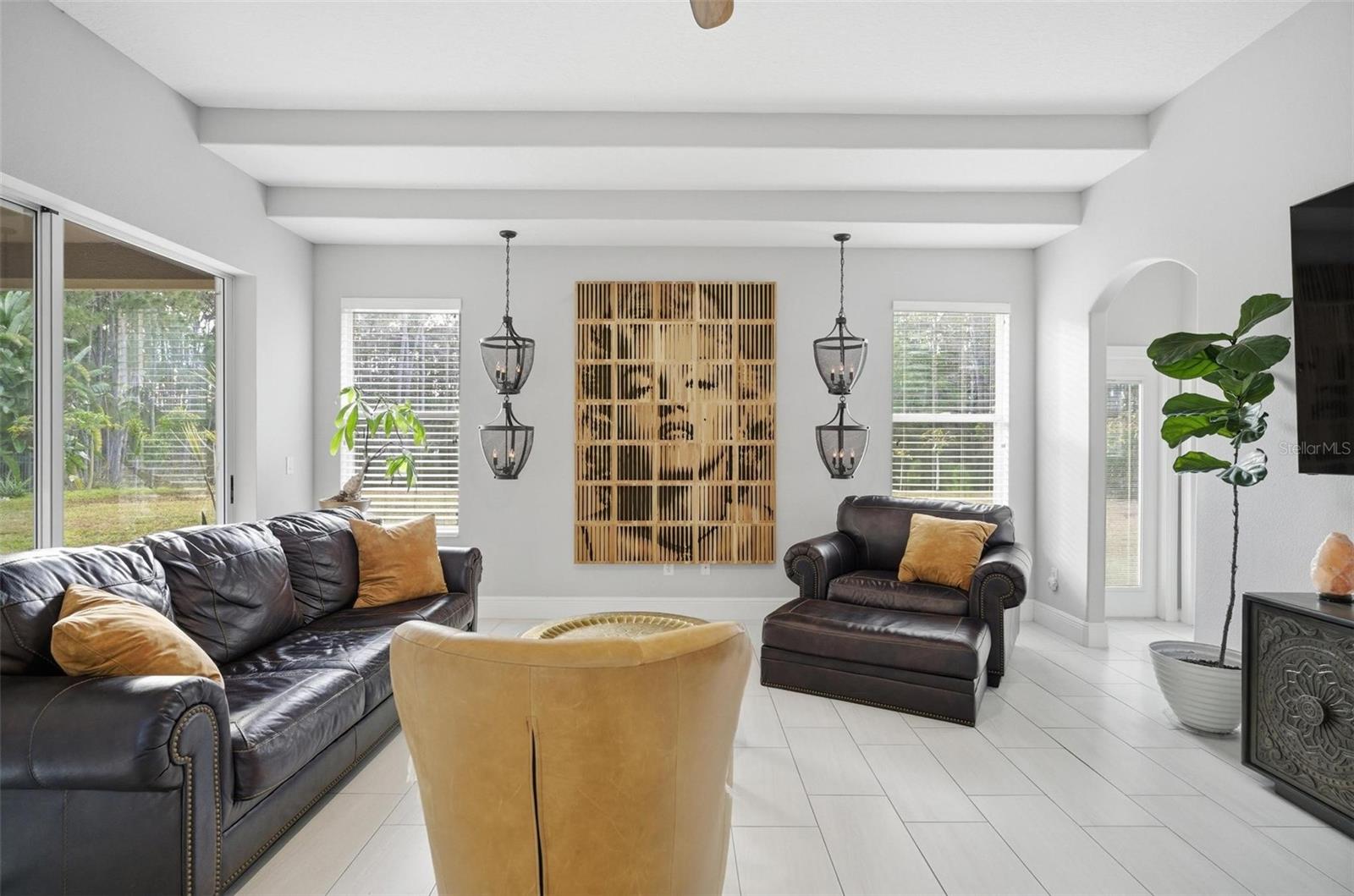 COUNTRY LAKE ESTATES - Residential