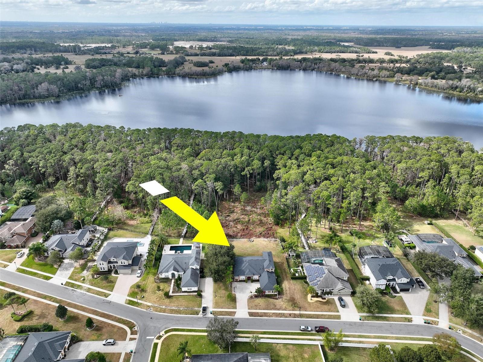 COUNTRY LAKE ESTATES - Residential