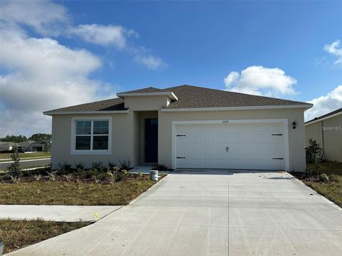 A home in DAVENPORT