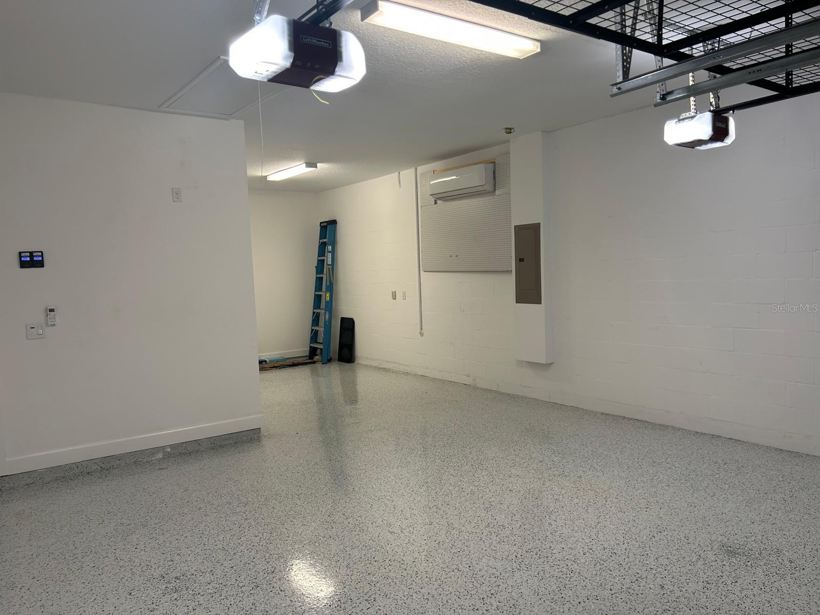 SUMMERLAKE PD PH 3A - Residential Lease