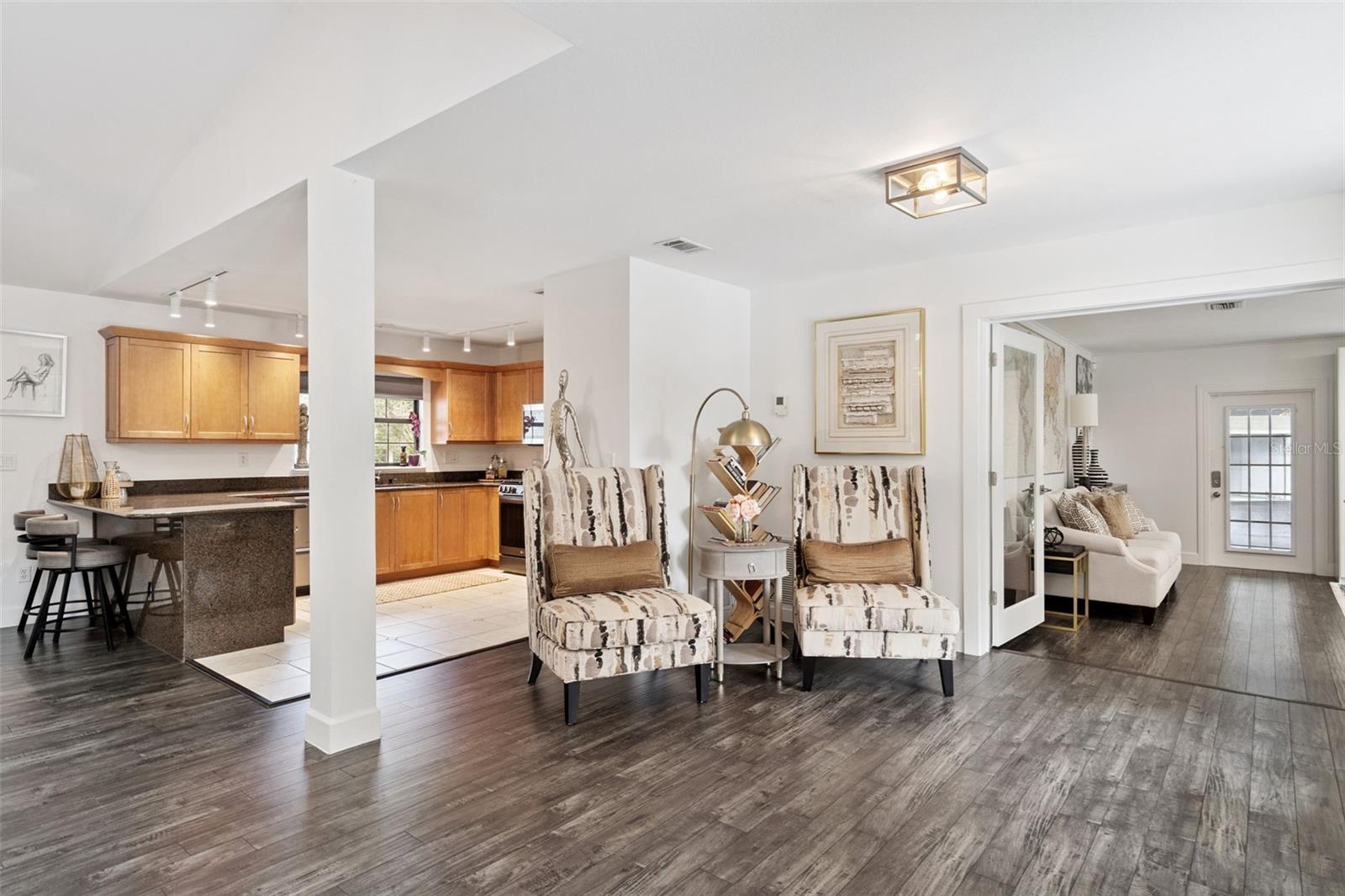 298 LAKE MARKHAM ROAD