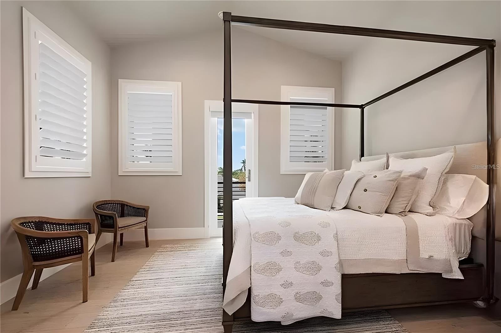 SAINT ARMANDS DIV JOHN RINGLING ESTATES - Residential