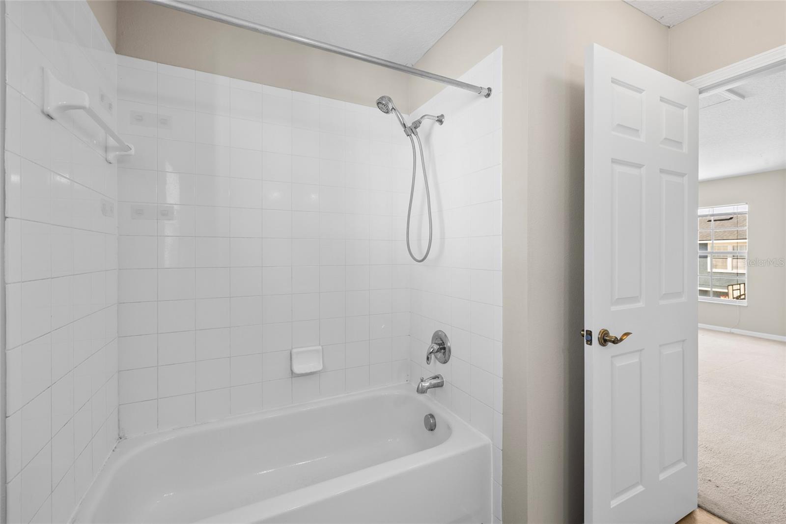 FISHHAWK RANCH TOWNCENTER PHAS - Residential