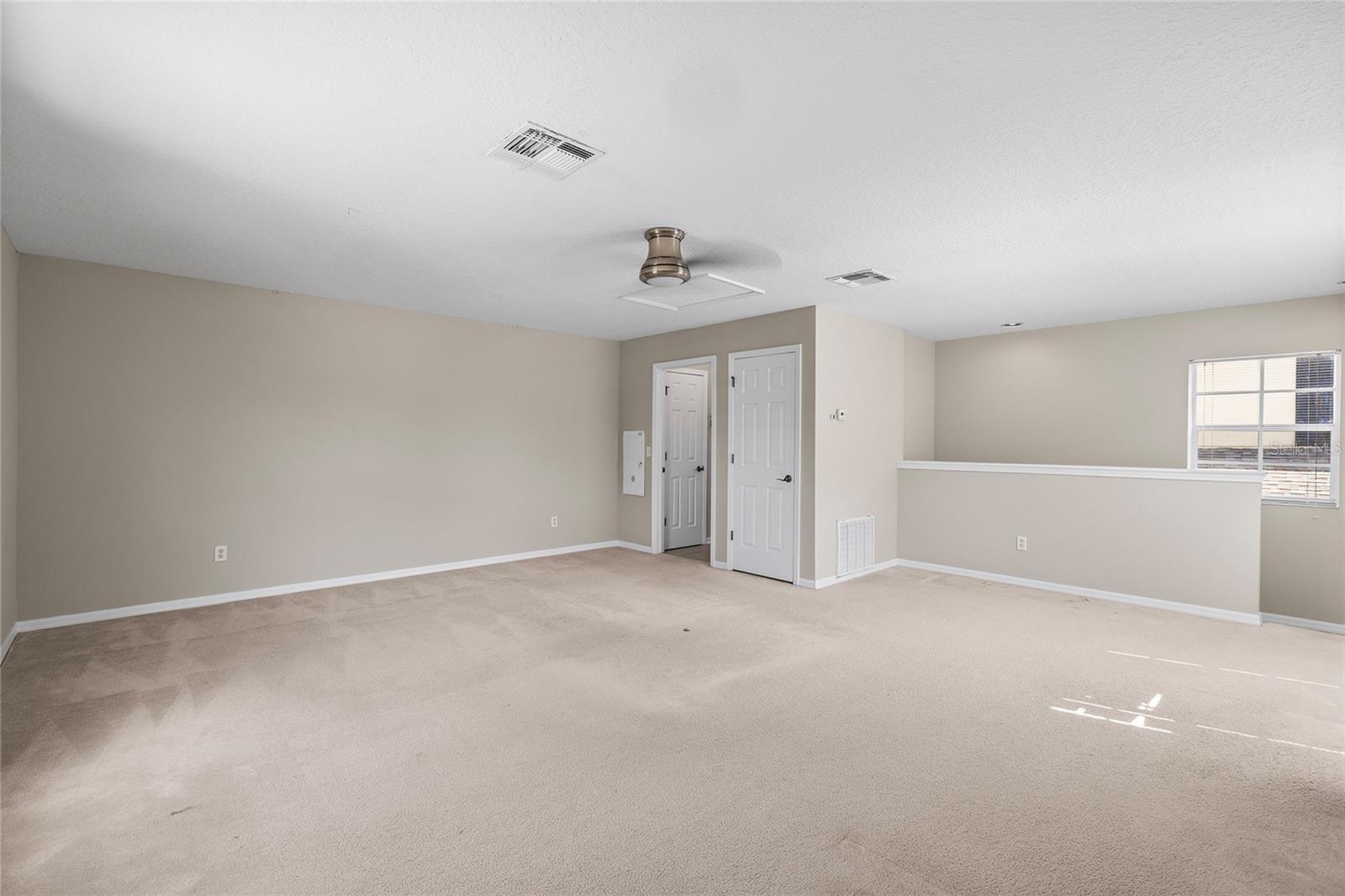 FISHHAWK RANCH TOWNCENTER PHAS - Residential