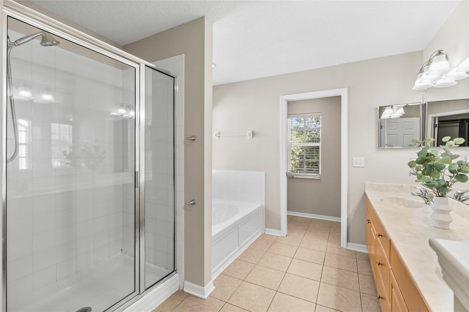 FISHHAWK RANCH TOWNCENTER PHAS - Residential