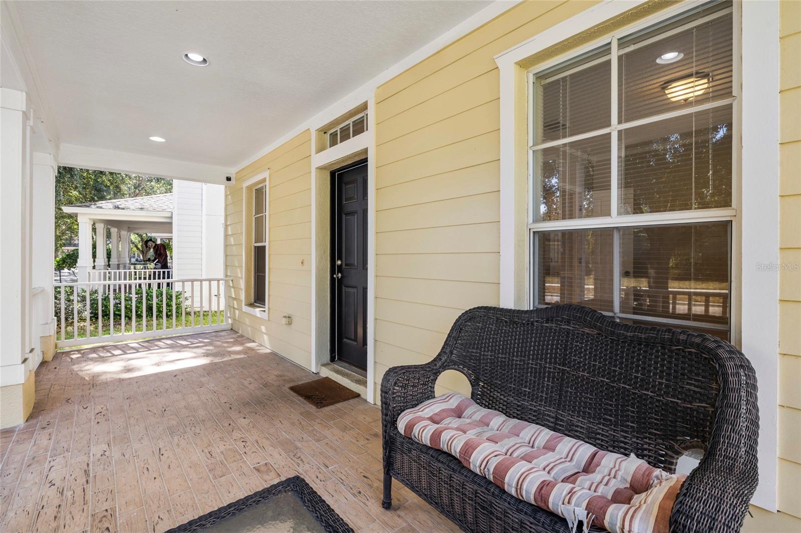 FISHHAWK RANCH TOWNCENTER PHAS - Residential