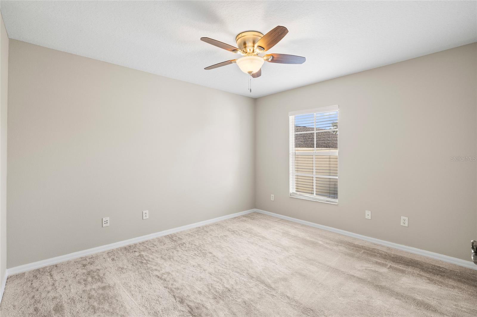 FISHHAWK RANCH TOWNCENTER PHAS - Residential