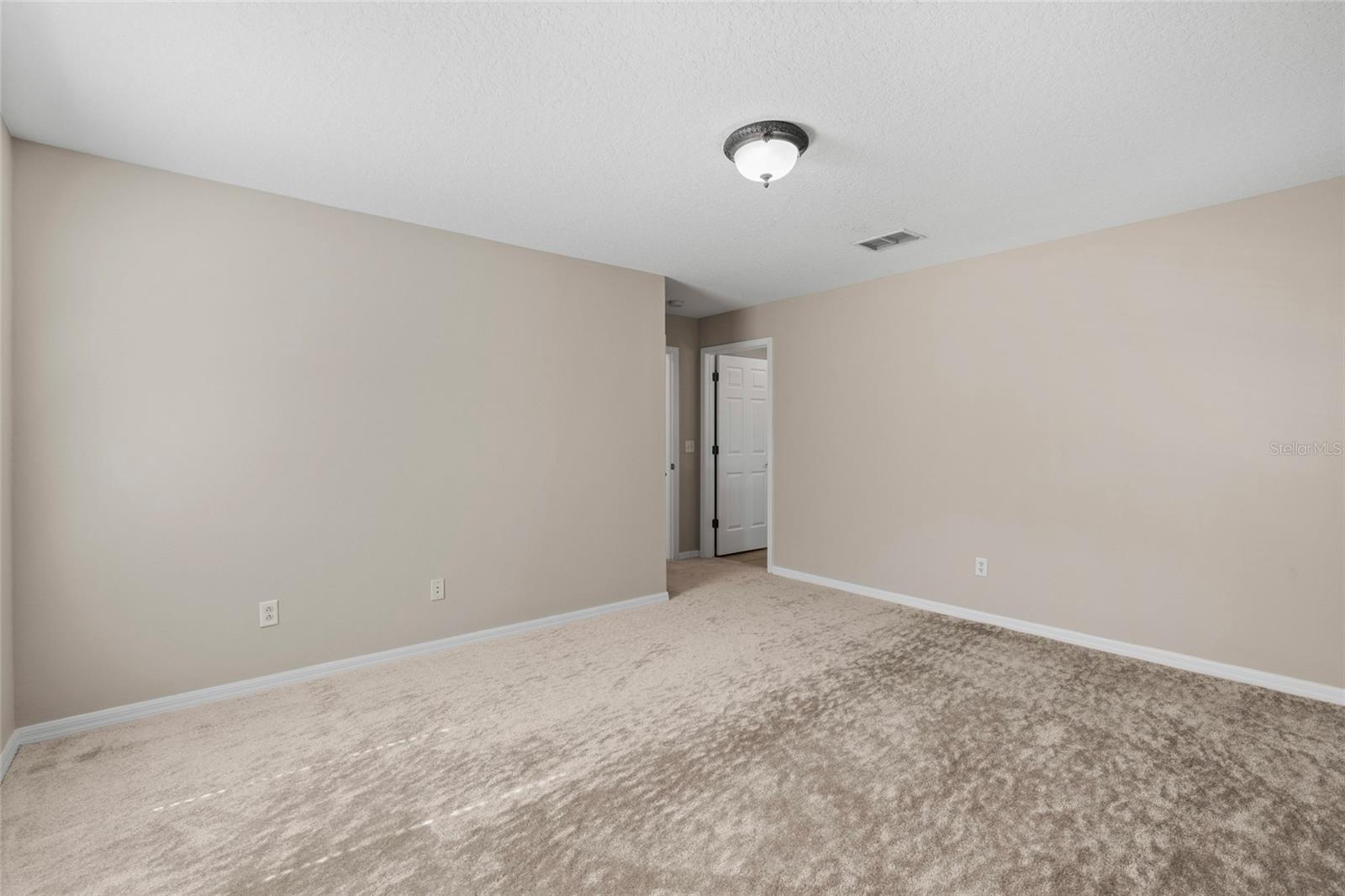 FISHHAWK RANCH TOWNCENTER PHAS - Residential