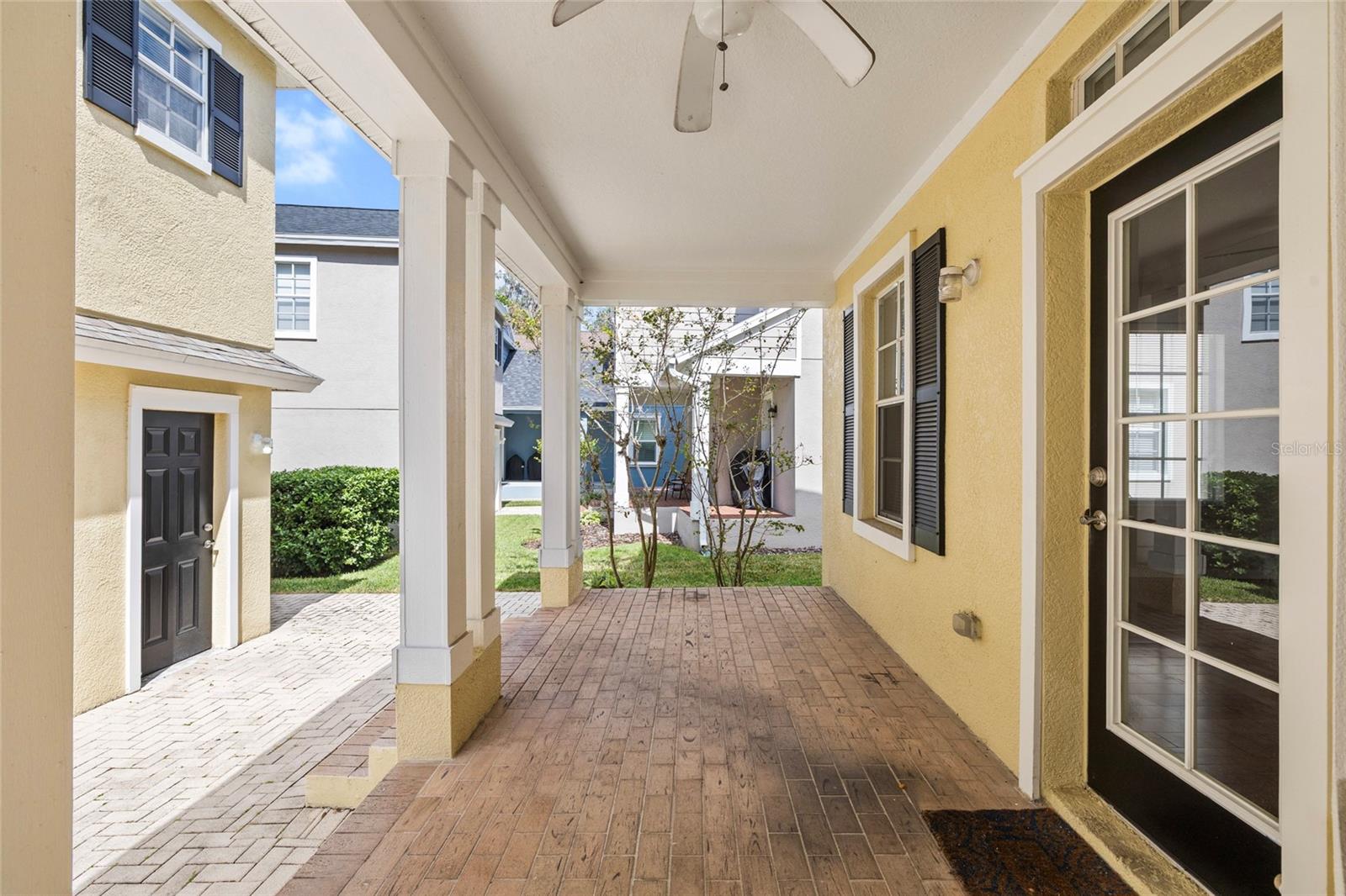 FISHHAWK RANCH TOWNCENTER PHAS - Residential