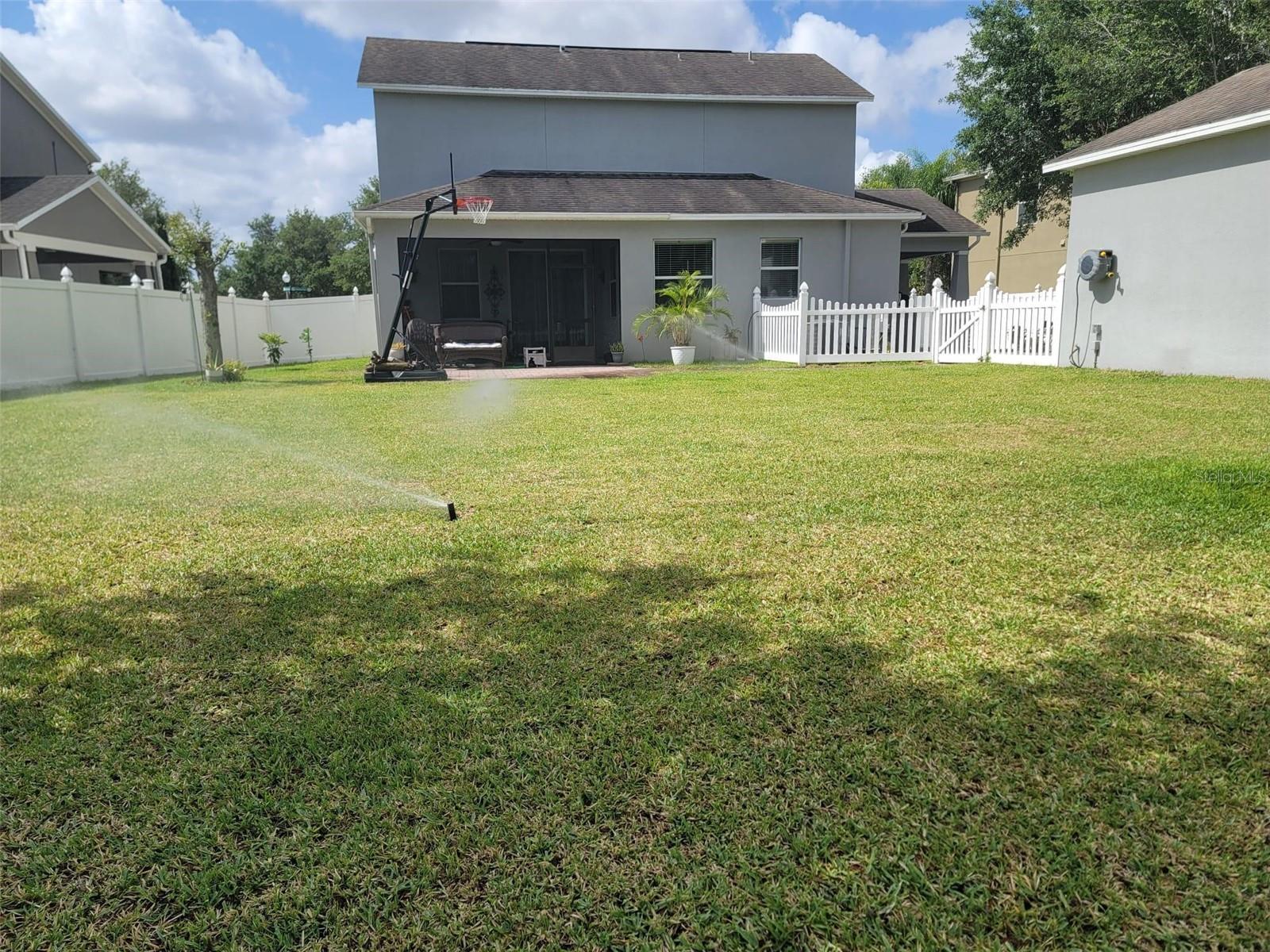 6110 MERIWETHER CRESCENT