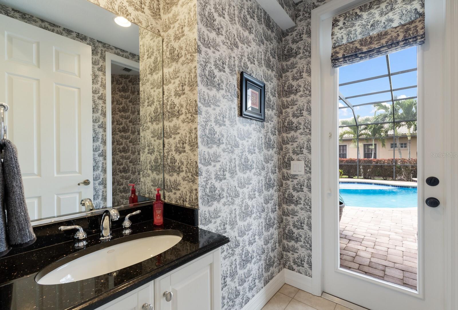 LAKEWOOD RANCH COUNTRY CLUB VILLAGE - Residential
