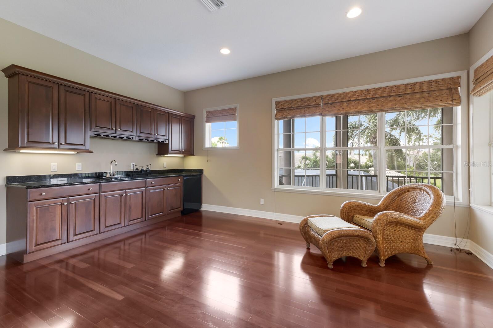 LAKEWOOD RANCH COUNTRY CLUB VILLAGE - Residential