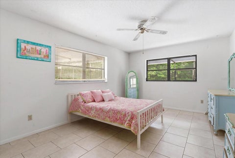 Tiny photo for 5 Sycamore Court N, Homosassa, FL 34446 (MLS # OM726552)