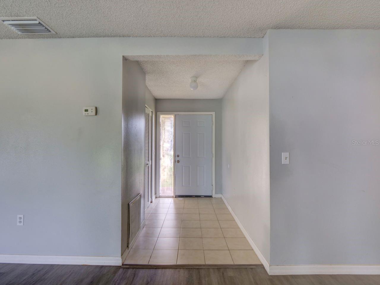 378 BUTTONWOOD DRIVE