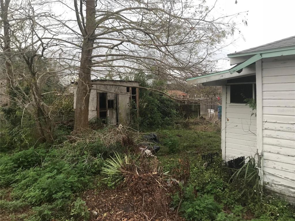 Photo of 2340 Broadway Street, Sanford, FL 32771 (MLS # O6399174)