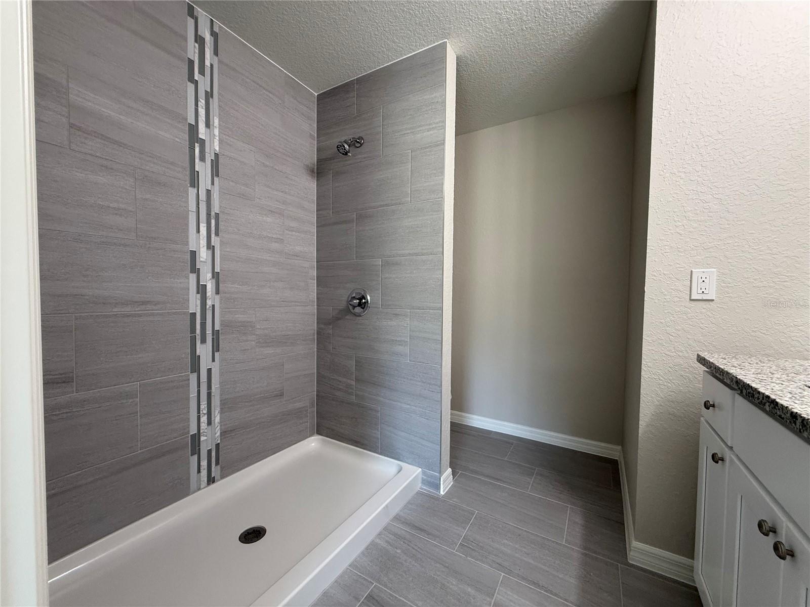 BELLEVIEW'S SUNNY SKIES - Residential Lease