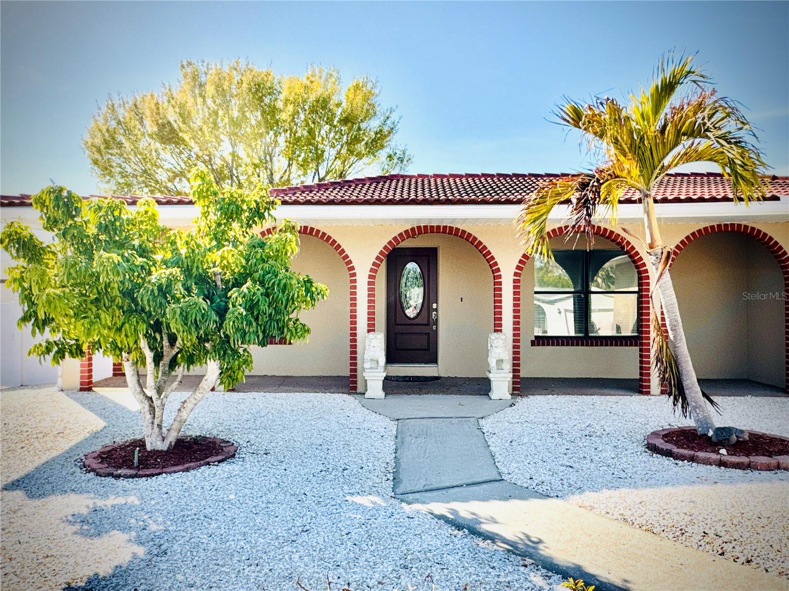 SABAL KEY UNIT 2 - Residential