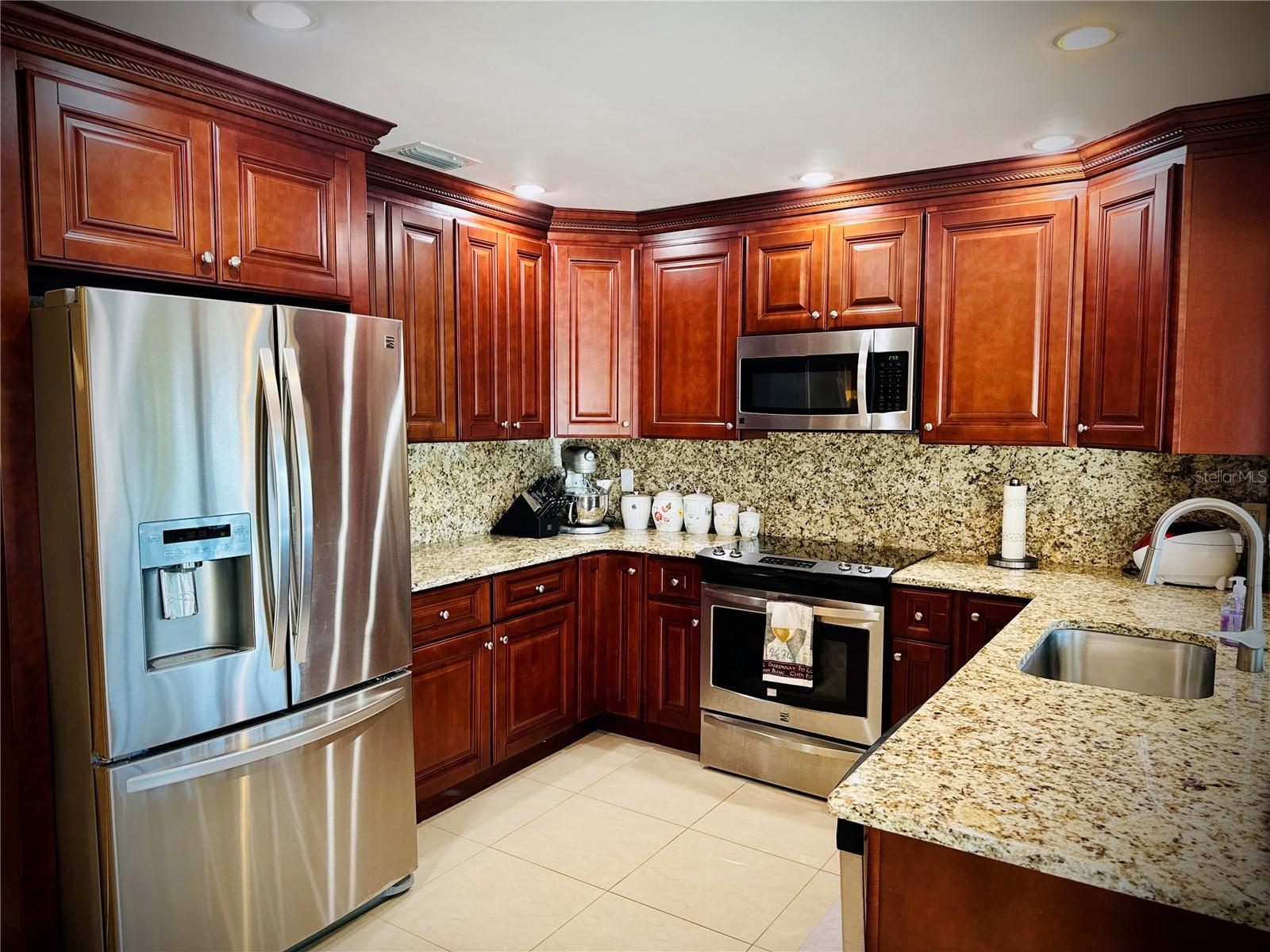 SABAL KEY UNIT 2 - Residential