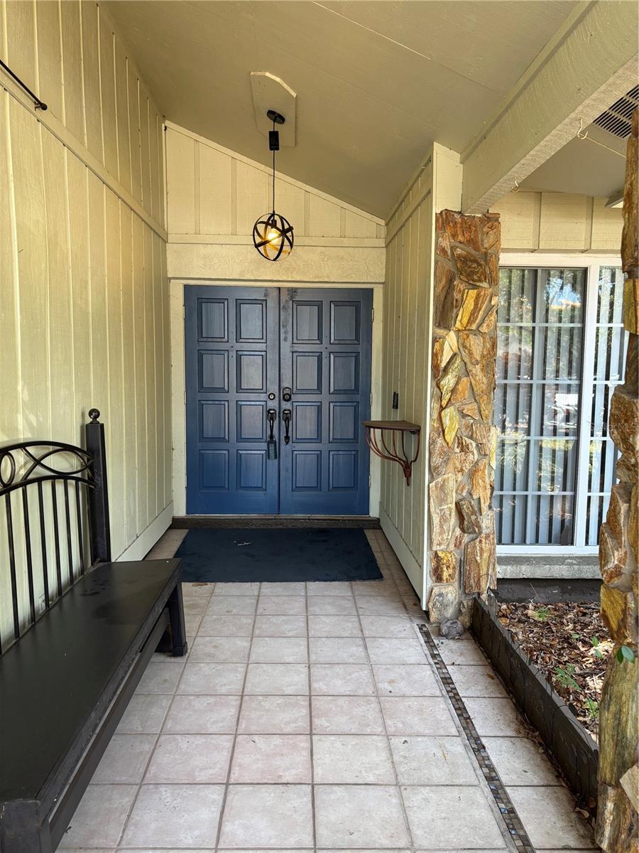2033 AARON PLACE