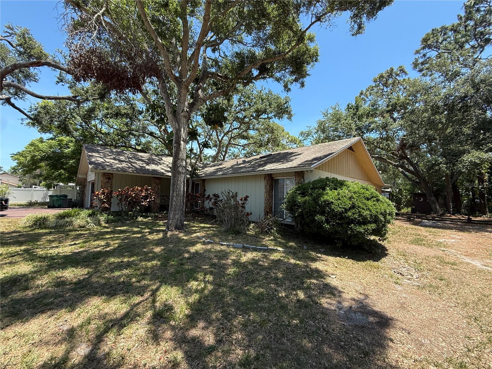 2033 AARON PLACE