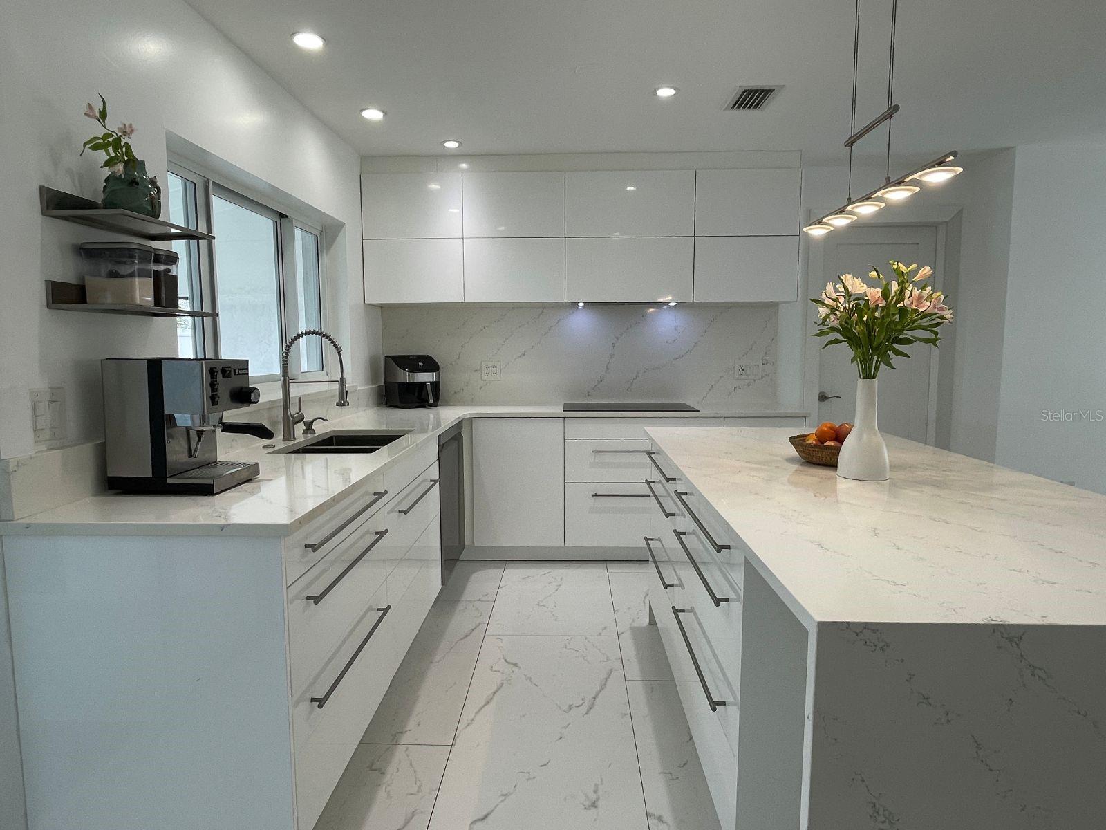 11180 9TH STREET E