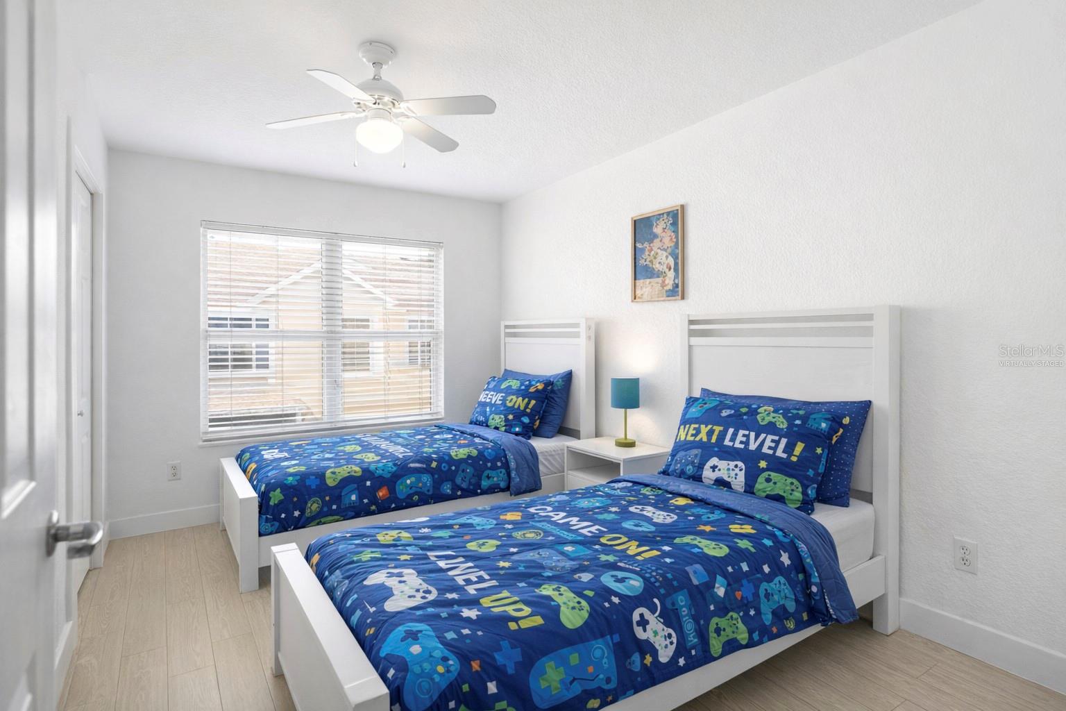 VENETIAN BAY VILLAGE CONDO PH 1 - Residential