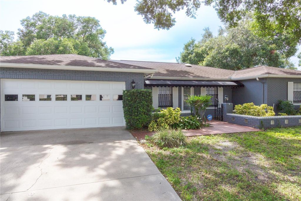 Photo of 11016 Saginaw Drive, Tampa, FL 33617 (MLS # TB8523485)