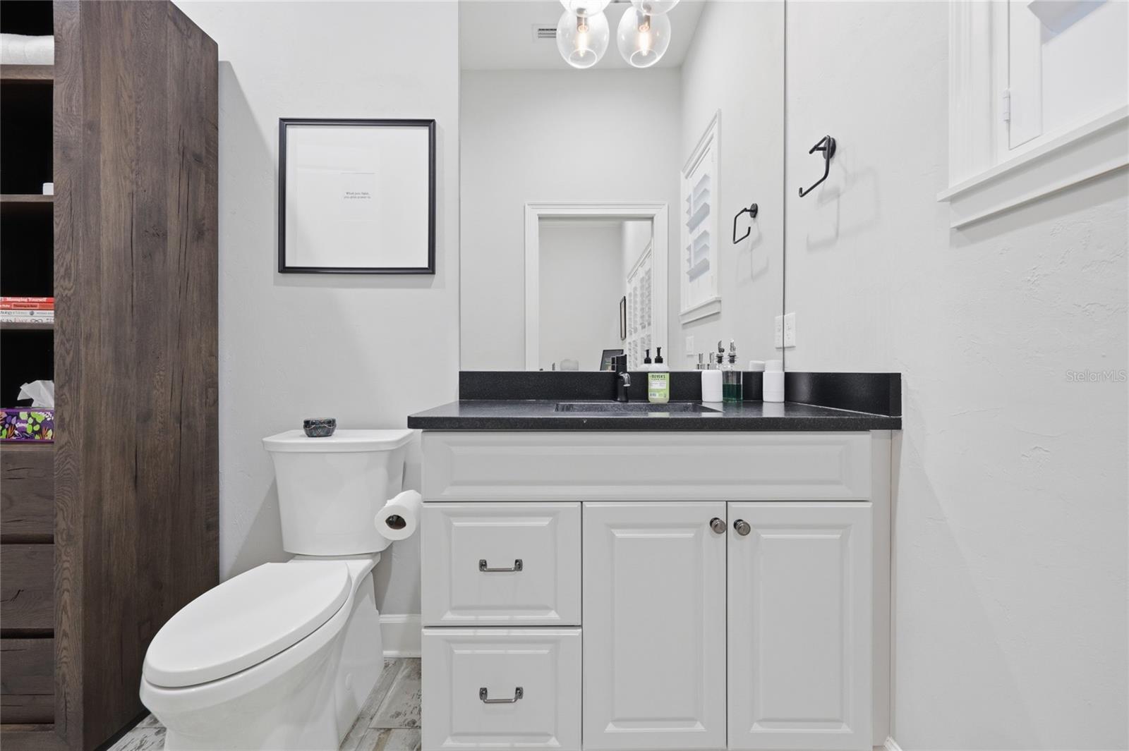 GLORIAS WAY - Residential