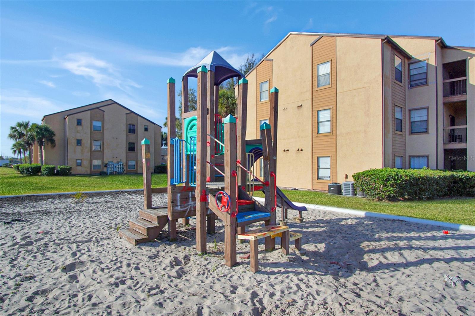 CASCADE AT KISSIMMEE CONDO - Residential Lease