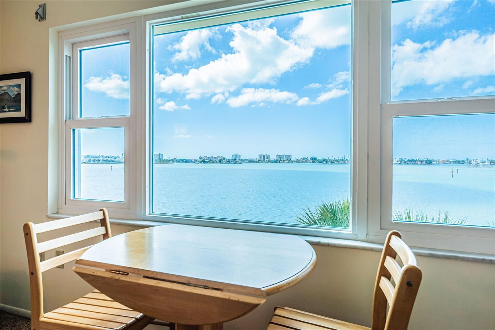 LEXINGTON TOWERS CONDO - Residential