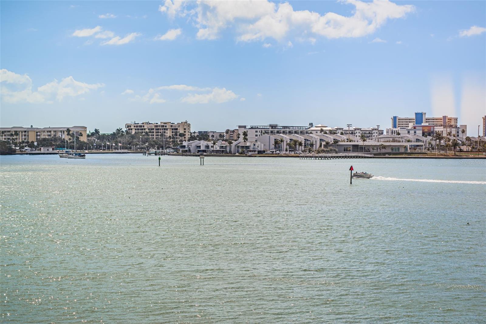 LEXINGTON TOWERS CONDO - Residential